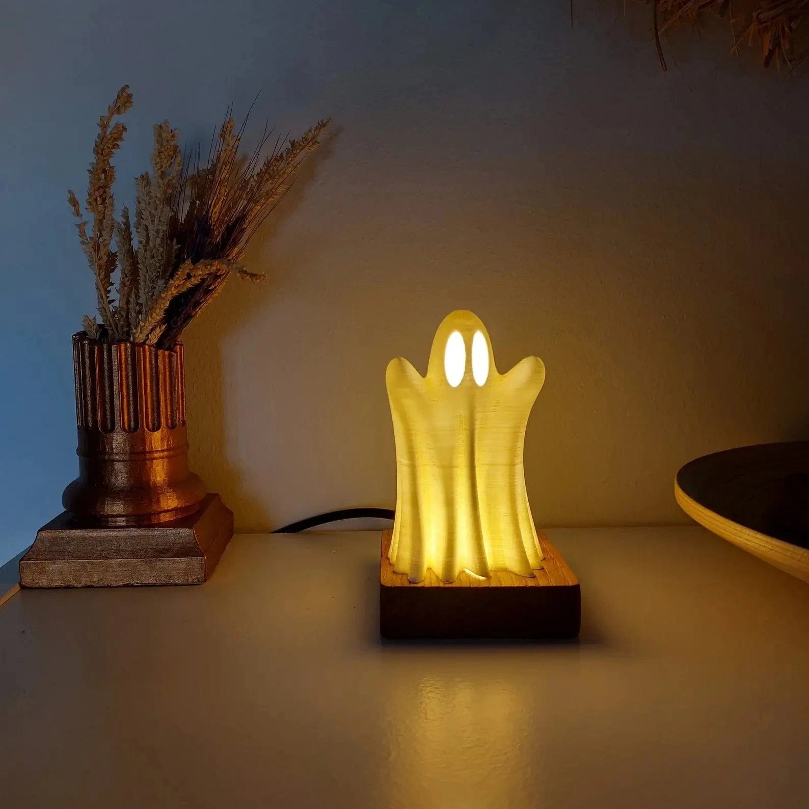 Fourovo Ghost Desk Light Lamp